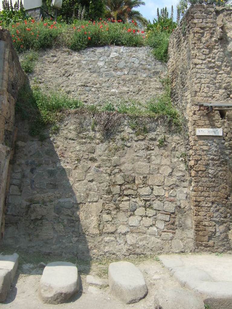 IX.7                       Roadway unexcavated                             IX.11.1