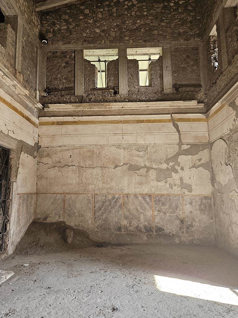 IX.13.1-3 Pompeii. November 2024. Room 1, east wall. Photo courtesy of Annette Haug.