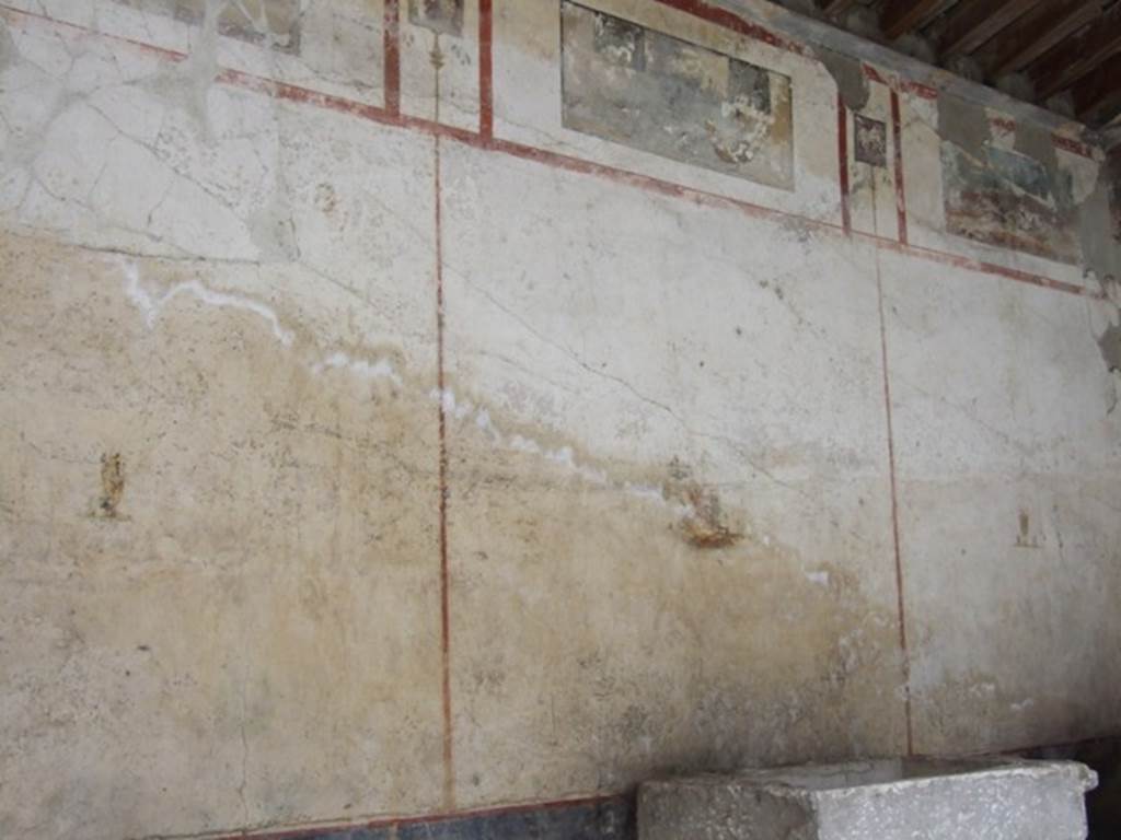 IX.13.1-3 Pompeii. March 2009. Room 9, east wall.