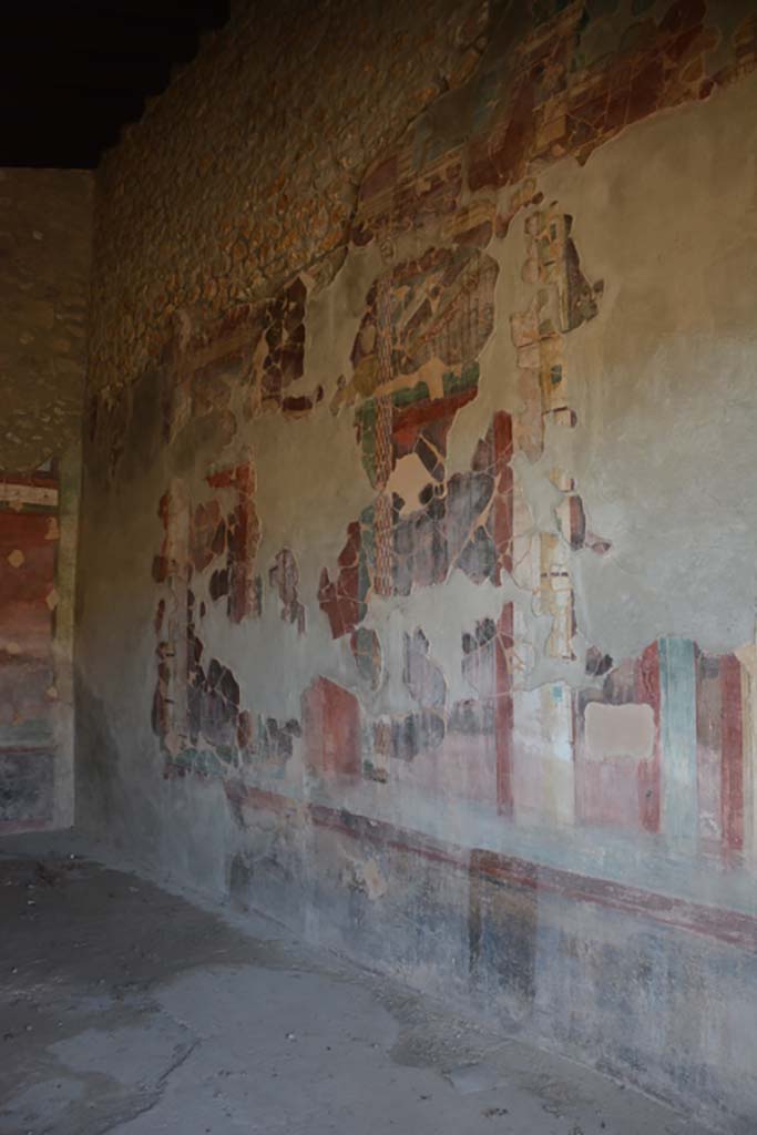 IX.14.4 Pompeii. September 2019. Room 3, west wall at south end.
Foto Annette Haug, ERC Grant 681269 DÉCOR.