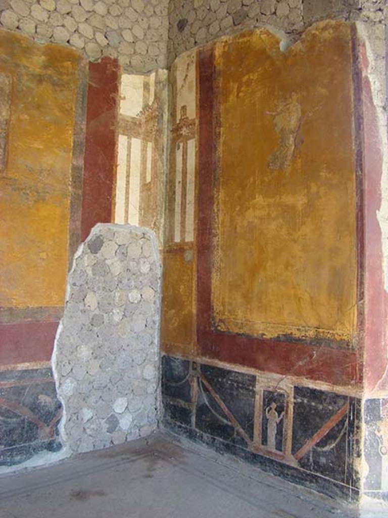 Villa San Marco, Stabiae, December 2006. Room 53. South end of alcove in east wall.