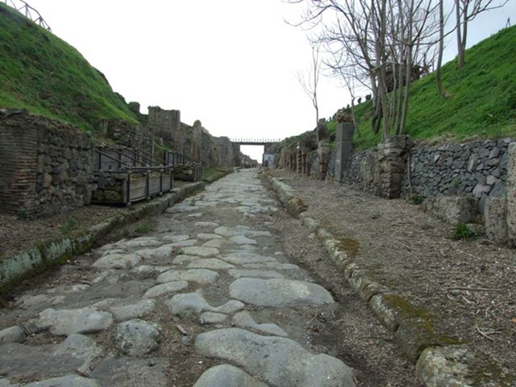 Via di Nola. Looking west from crossroads with unnamed vicoli. March 2009.