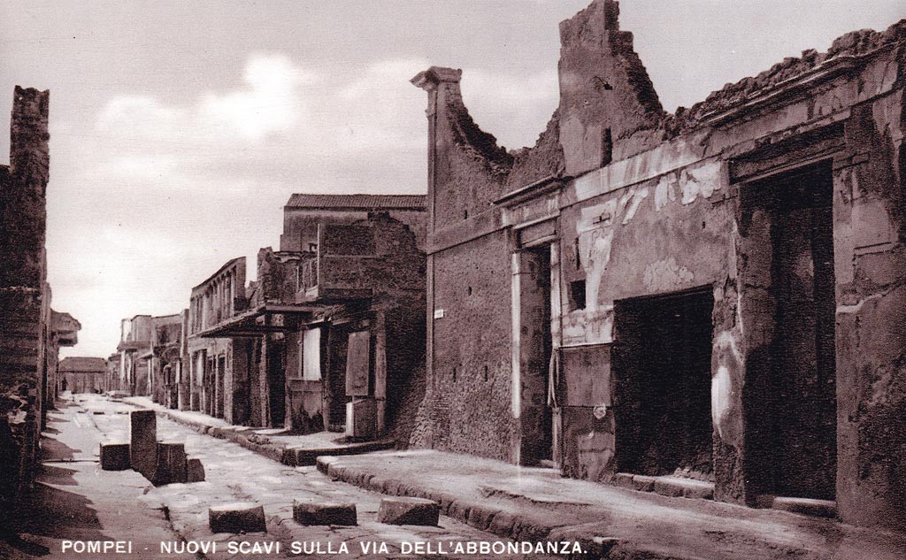 Via dell’Abbondanza, Pompeii. Undated postcard.
Looking west from IX.13.1-3 Pompeii, on right. Photo courtesy of Espen B. Andersson

