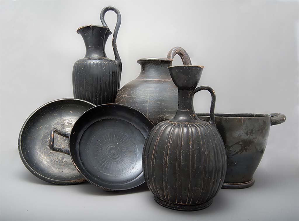 Fig. 30 � Mobilier fun�raire de la s�pulture.
Clich� : C. Durand (AMU-CNRS-CCJ).
