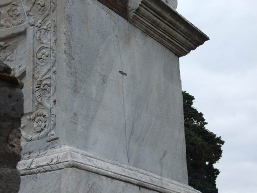 HGW22 Pompeii. December 2007. Upper west side