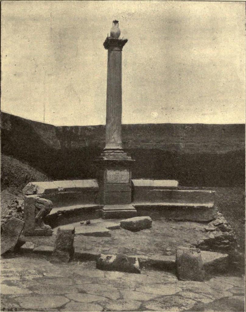 NGG Pompeii. 1910 photo, looking east towards tomb of Aesquillia Polla.