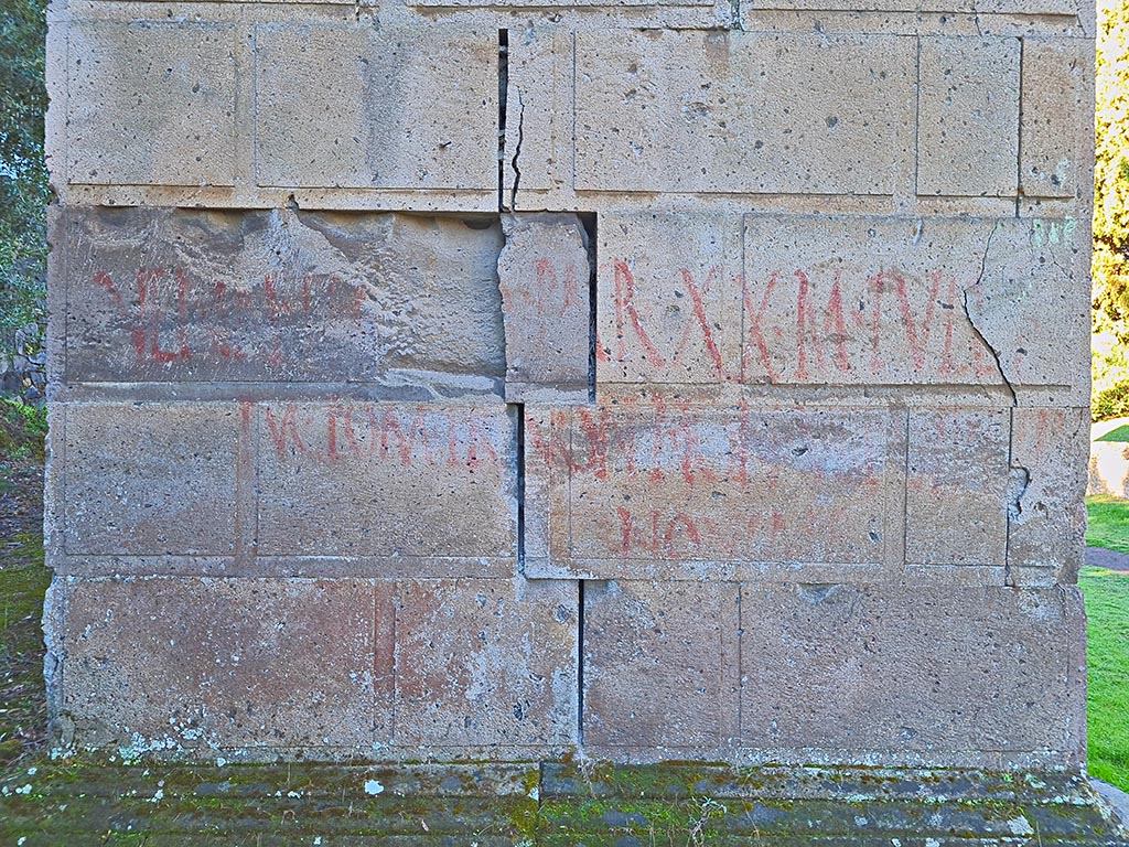 Pompeii Porta Nocera. October 2024.
Tomb 17OS. Looking towards east side with graffiti. Photo courtesy of Giuseppe Ciaramella.
