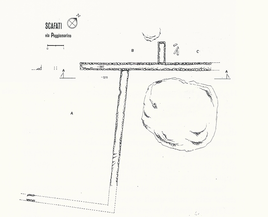 Scafati, via Poggiomarino. Pianta delle strutture della villa rustica.
Vedi/See Marisa De' Spagnolis Conticello. Di due ville rustiche rinvenute a Scafati (SA), in via Spinelli ed in via Poggiomarino in Rivista di Studi Pompeiani, Vol. VI, 1993-94, p 143 fig. 12.

