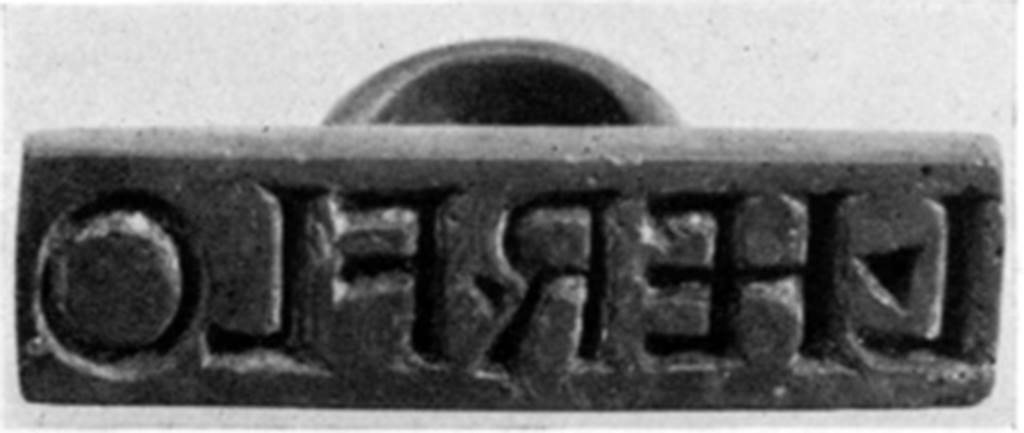 Villa of P. Fannius Synistor at Boscoreale. 1930. Bronze seal and stamp engraved L. HER. FLO, discovered on the 15th January 1901.
According to Milne, this stamp was discovered in the house, later than the bronze vase.
It is hence more trustworthy evidence for the owner's name than the vase.
It was noted and published by Sambon in 1903.
See Milne M, 1930. A Bronze Stamp from Boscoreale. The Metropolitan Museum of Art Bulletin 09. p. 188-190.
See Sambon A, 1903. Les Fresques de Boscoreale. Paris and Naples: Canessa. p. 2.