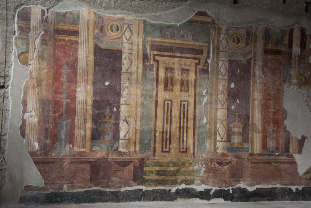 Oplontis Villa of Poppea, March 2019. Room 5, detail of west wall at south end.
Foto Annette Haug, ERC Grant 681269 DÉCOR.