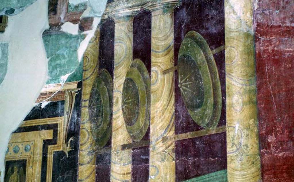 Oplontis, Villa of Poppea, October 2001. Room 5, detail from north end of west wall.
Photo courtesy of Peter Woods