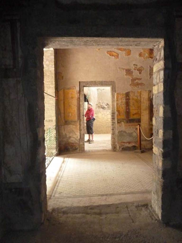 Oplontis, September 2015. Room 10b, doorway in west wall to room 14, and looking across to doorway to room 15.