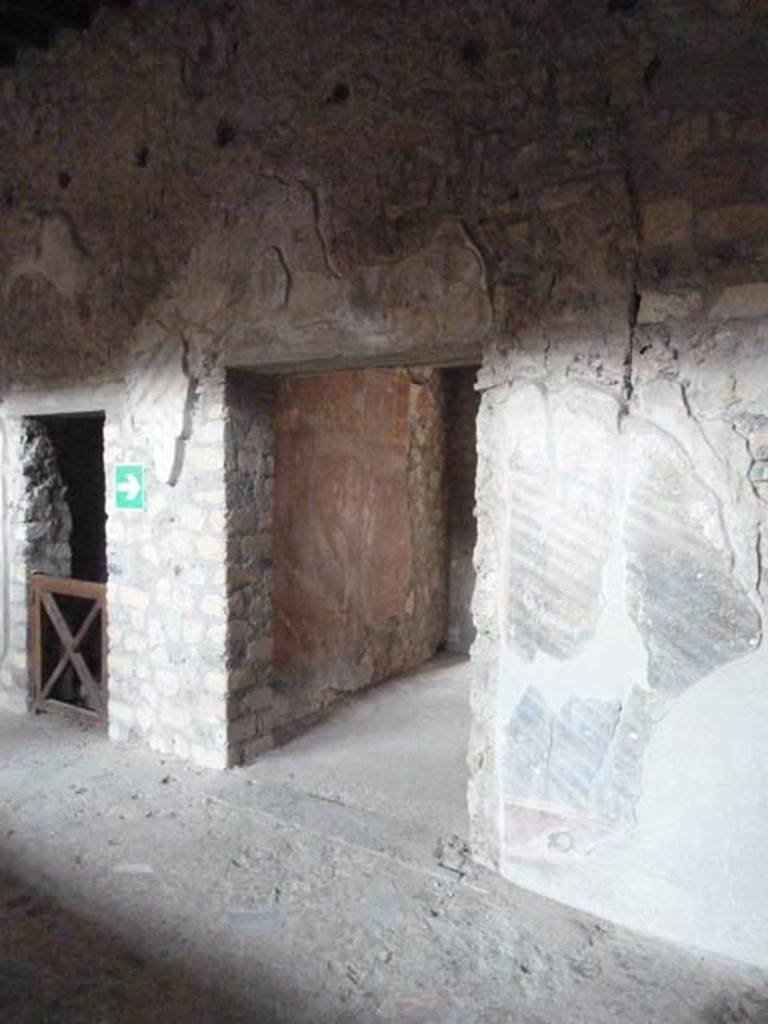 Oplontis, September 2015. Room 32, doorways to room 39 and corridor 37 in south wall.