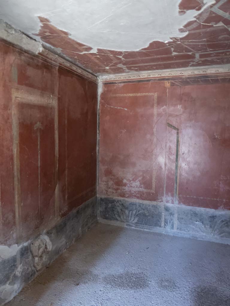 Oplontis Villa of Poppea, September 2017. Room 38, north-west corner.
Foto Annette Haug, ERC Grant 681269 DÉCOR.
