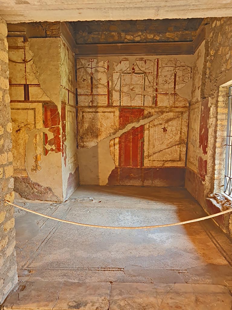 Oplontis Villa of Poppea, October 2023.
Room 41, looking north through doorway from Portico 24. Photo courtesy of Giuseppe Ciaramella.