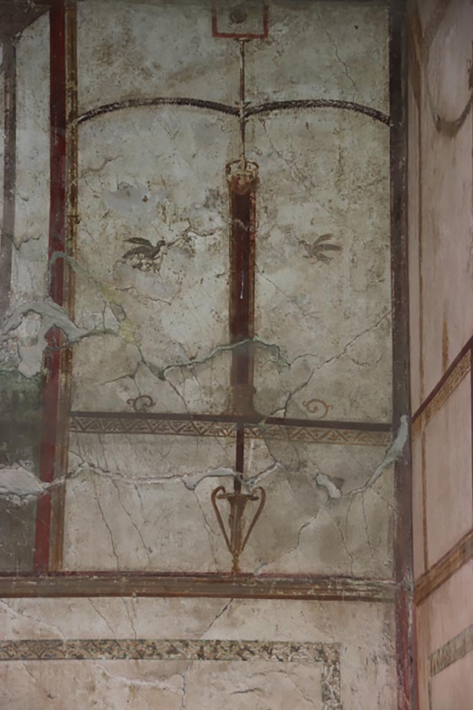 Oplontis Villa of Poppea, May 2024.
Room 41, detail from upper west wall of alcove, on right. Photo courtesy of Klaus Heese.