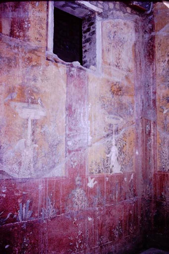 Oplontis, 1977. Room 70, west wall. Photo by Stanley A. Jashemski.
Source: The Wilhelmina and Stanley A. Jashemski archive in the University of Maryland Library, Special Collections (See collection page) and made available under the Creative Commons Attribution-Non Commercial License v.4. See Licence and use details. J77f0375