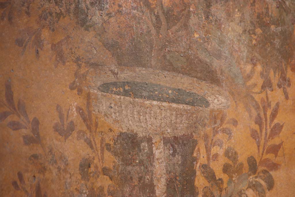 Oplontis Villa of Poppea, September 2021.
Room 70, detail of round fountain from north end of west wall. Photo courtesy of Klaus Heese.