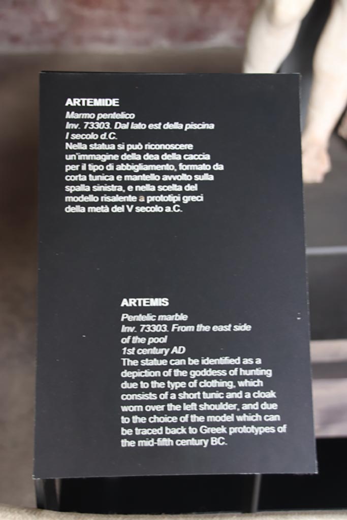 Villa of Poppaea, Oplontis, October 2023.
Room 75, description card for marble statue of Artemis, on display here.
Photo courtesy of Klaus Heese.
