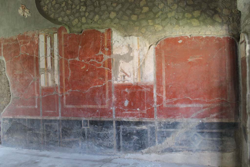 Oplontis Villa of Poppea, March 2014. Room 81, west end of south wall and south-west corner near doorway to Portico 40, on right.
Foto Annette Haug, ERC Grant 681269 DÉCOR.