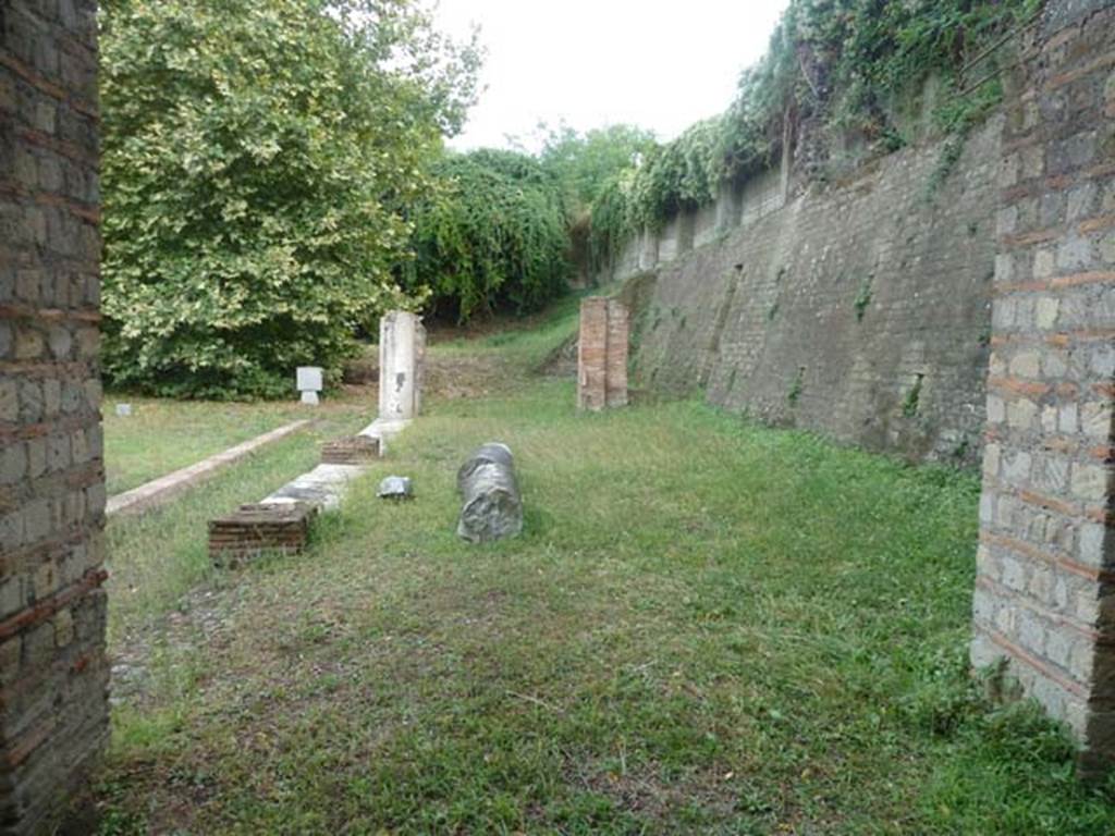Oplontis Villa of Poppea, September 2015. Looking east from end of room 81, along area 86 with area 91 on right.