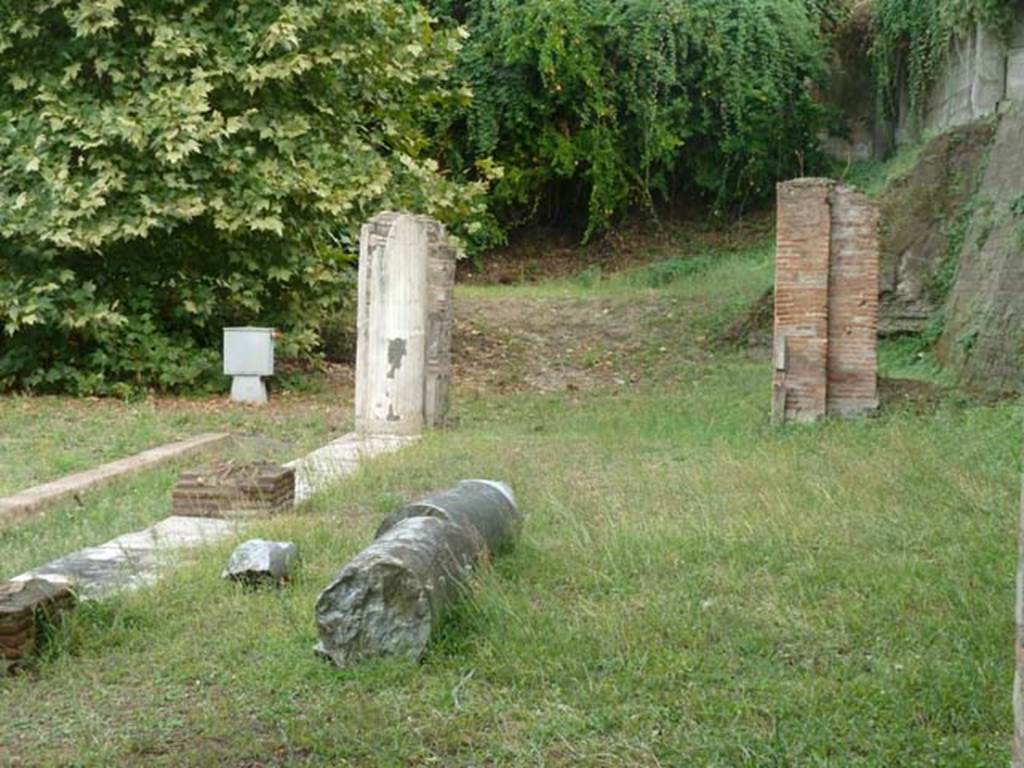 Oplontis Villa of Poppea, September 2015. Looking east along area 86.