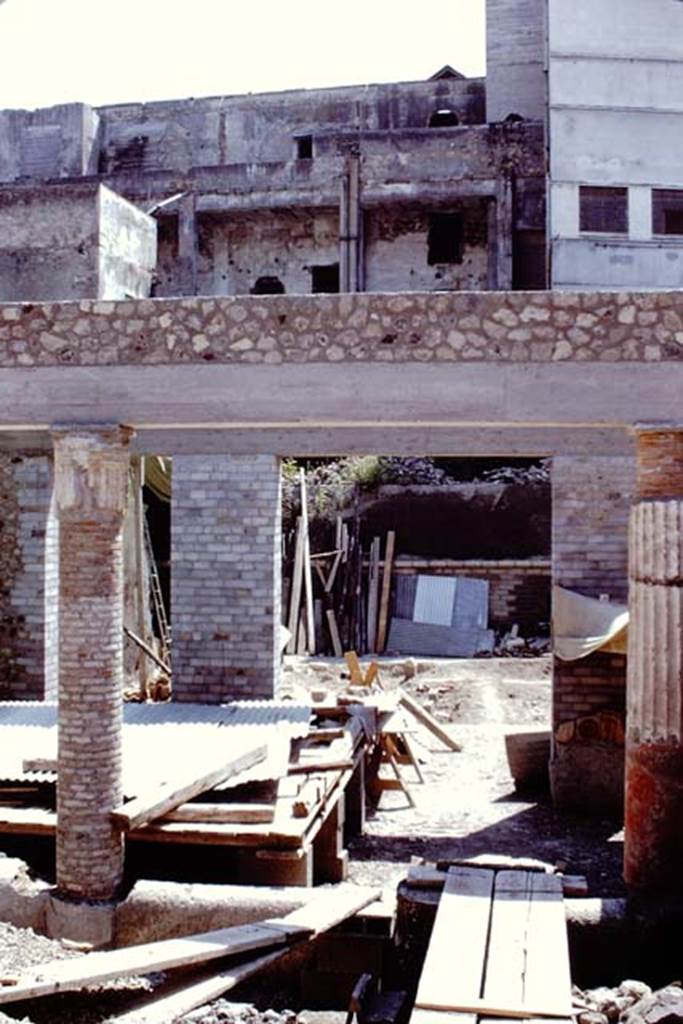 Oplontis, 1968. Room 20, looking south across west end of room 4, towards the atrium, room 5. Photo by Stanley A. Jashemski.
Source: The Wilhelmina and Stanley A. Jashemski archive in the University of Maryland Library, Special Collections (See collection page) and made available under the Creative Commons Attribution-Non Commercial License v.4. See Licence and use details. J68f1512