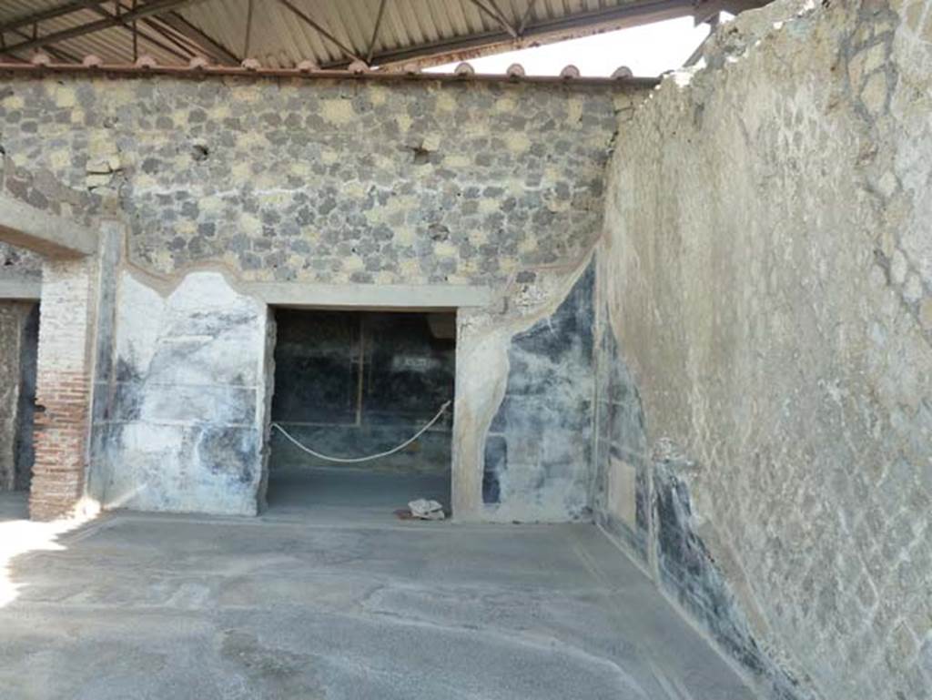 Stabiae, Secondo Complesso, September 2015. Room 17, looking towards south-west corner.