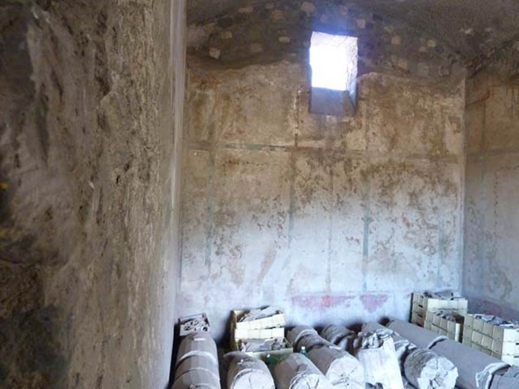 Stabiae, Villa Arianna, September 2015. Room M, looking towards east wall with small window.