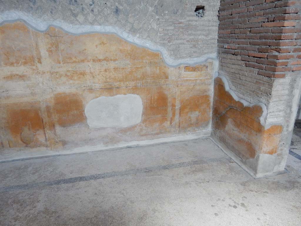 Stabiae, Villa Arianna, June 2019. Room 10, looking towards north-east corner of recess. Photo courtesy of Buzz Ferebee.