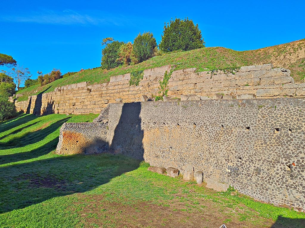 City Walls on south side, Pompeii. October 2024. Looking west along wall on west side of Nocera Gate. Photo courtesy of Giuseppe Ciaramella.

