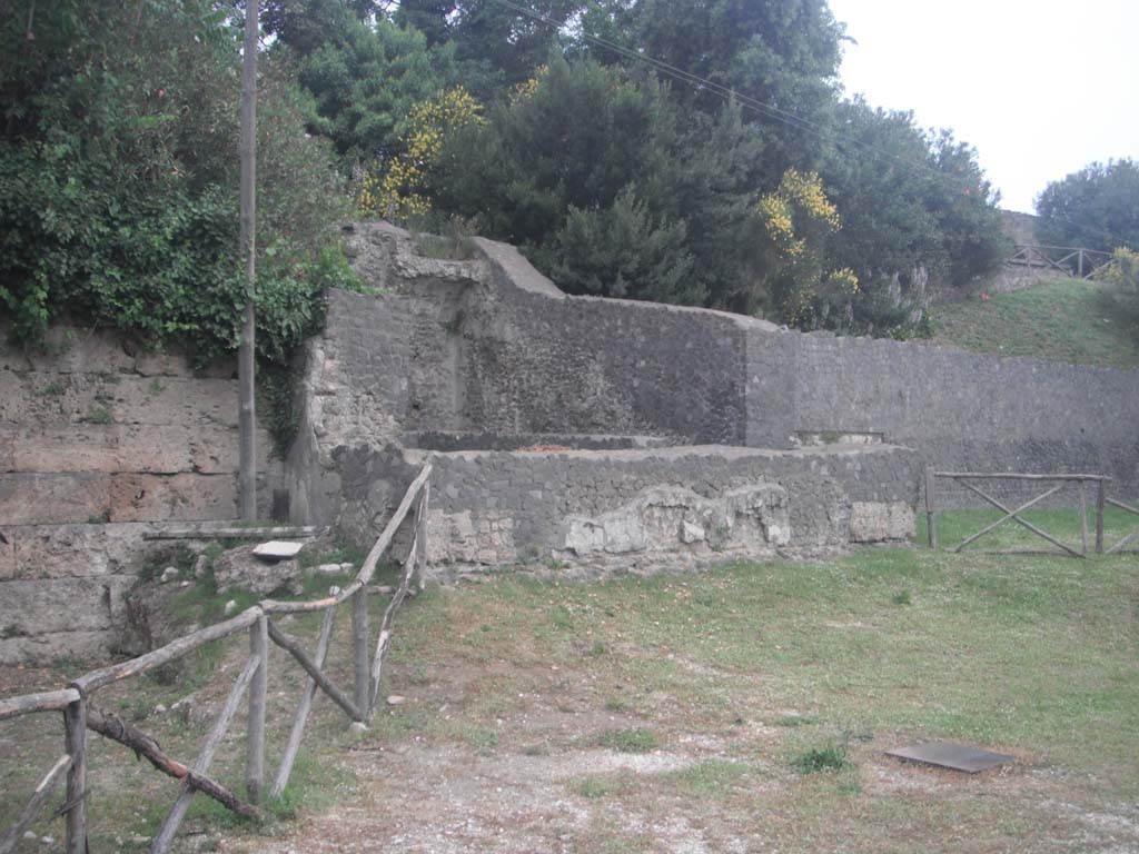 Tower IV, Pompeii. May 2011. Looking north-east. Photo courtesy of Ivo van der Graaff.