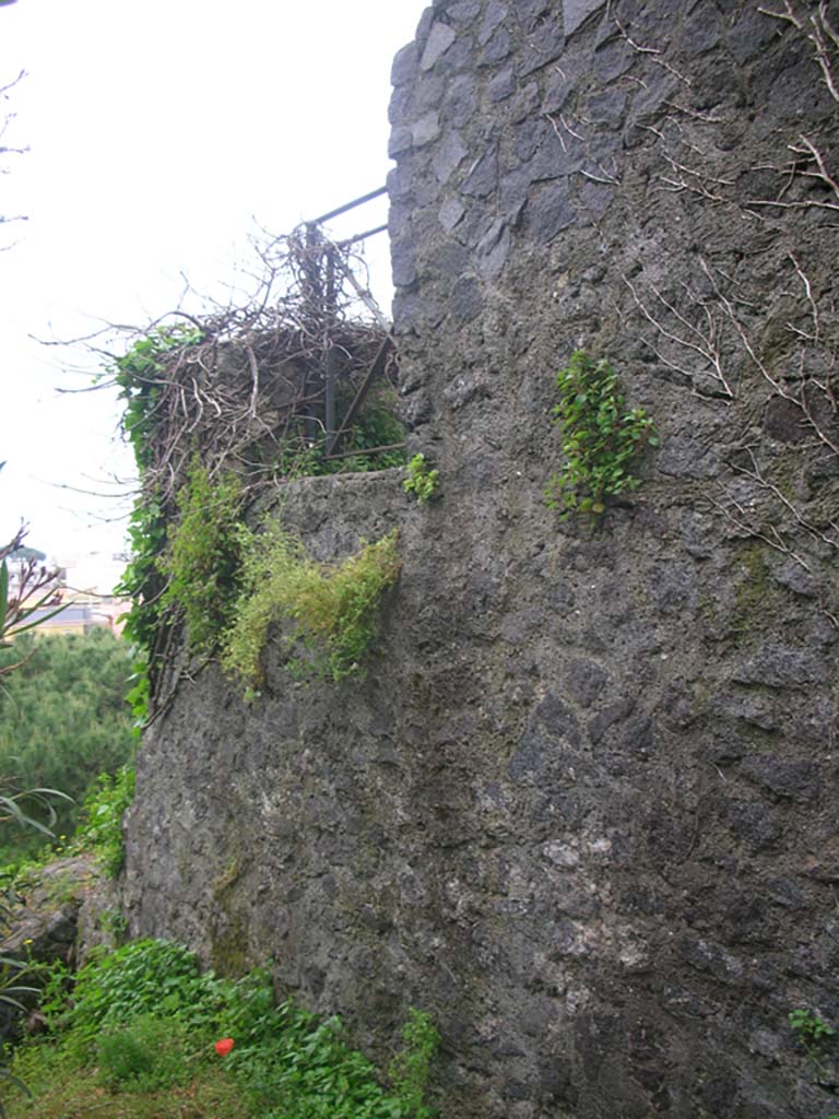 Tower VI, Pompeii. May 2010. Detail from north side, looking east. Photo courtesy of Ivo van der Graaff.


